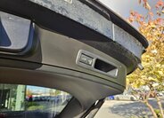 Lexus UX 300h Hatchback 2,0 l 146 kw