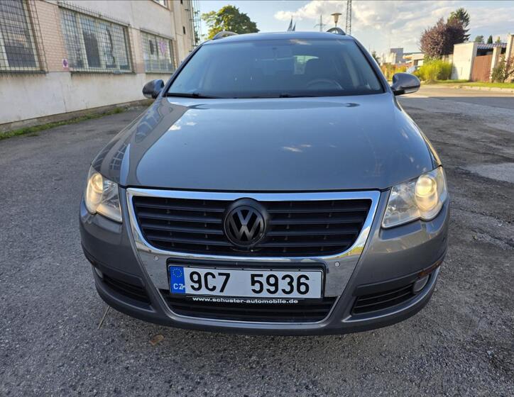 Volkswagen Passat 2