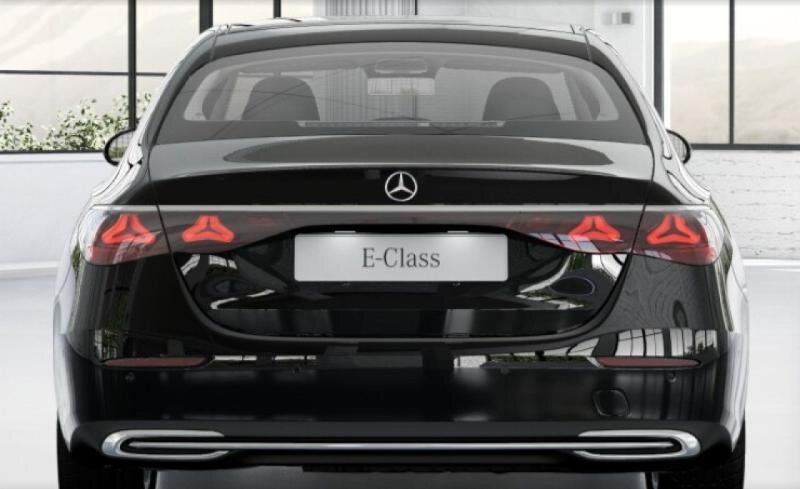 Mercedes-Benz Třídy E Sedan 2,0 l 145 kw