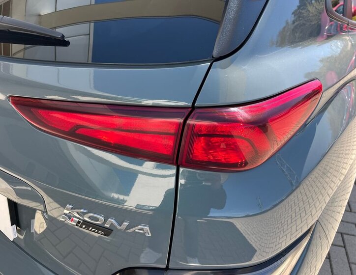 Hyundai Kona SUV / Terénní 1,6 l 145 kw