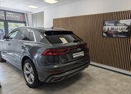 Audi Q8 Hatchback 3,0 l 250 kw