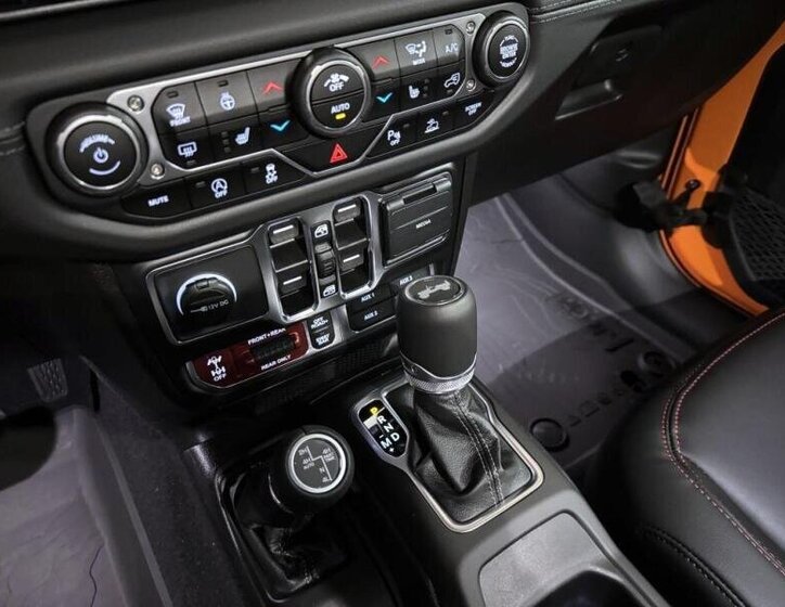 Jeep Wrangler Ostatní 2,0 l 200 kw