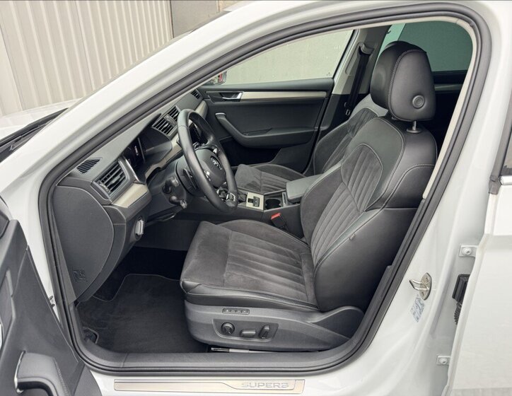 Škoda Superb 21