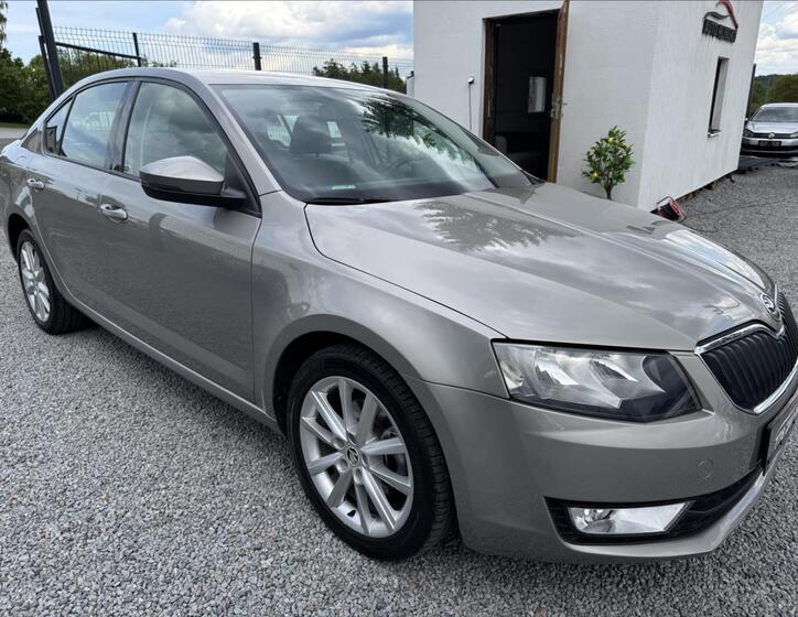 Škoda Octavia 9