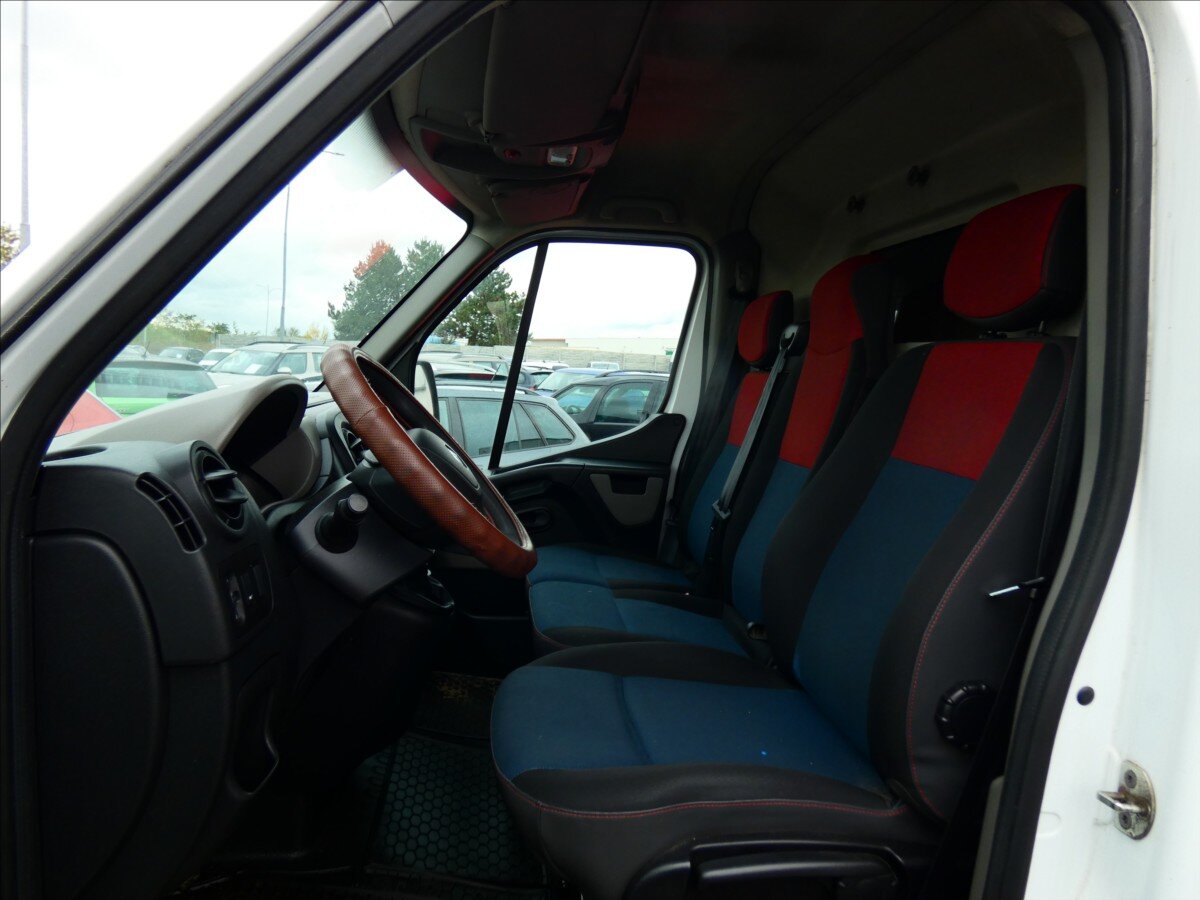 Renault Master Skříň 2,3 l 81 kw