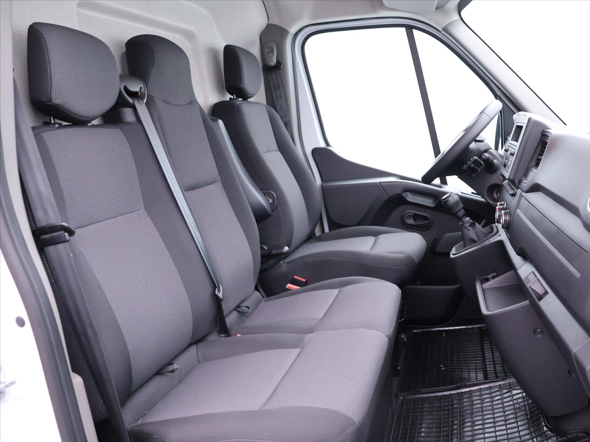 Renault Master Skříň 2,3 l 100 kw