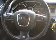 Audi Q7 Kombi 3,0 l 176 kw
