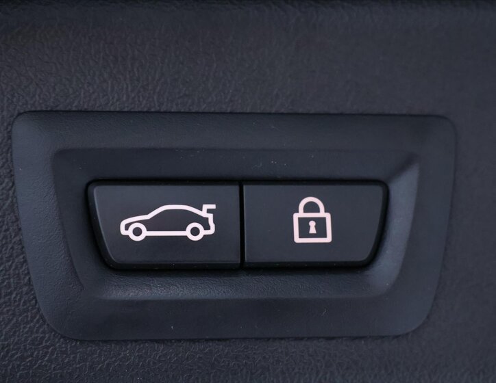 BMW X5 SUV 3,0 l 294 kw