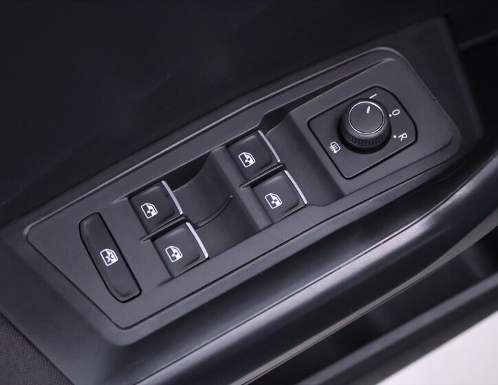 Volkswagen T-Roc SUV 999,0 85 kw