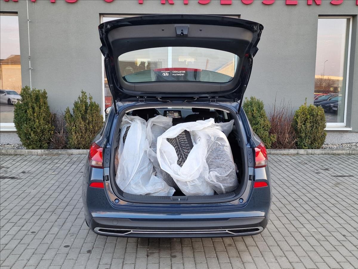 Hyundai i30 Kombi 1,6 l 85 kw