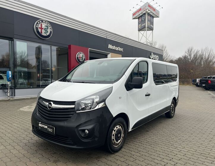 Opel Vivaro 1