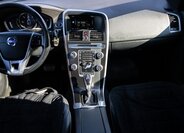 Volvo XC60 SUV / Terénní 2,0 l 140 kw