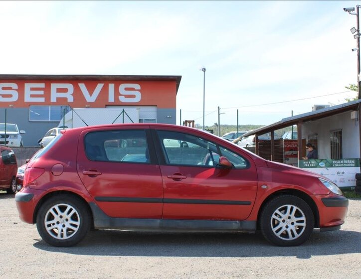 Peugeot 307 Hatchback 2,0 l 66 kw