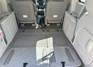 Chrysler Town & Country 14