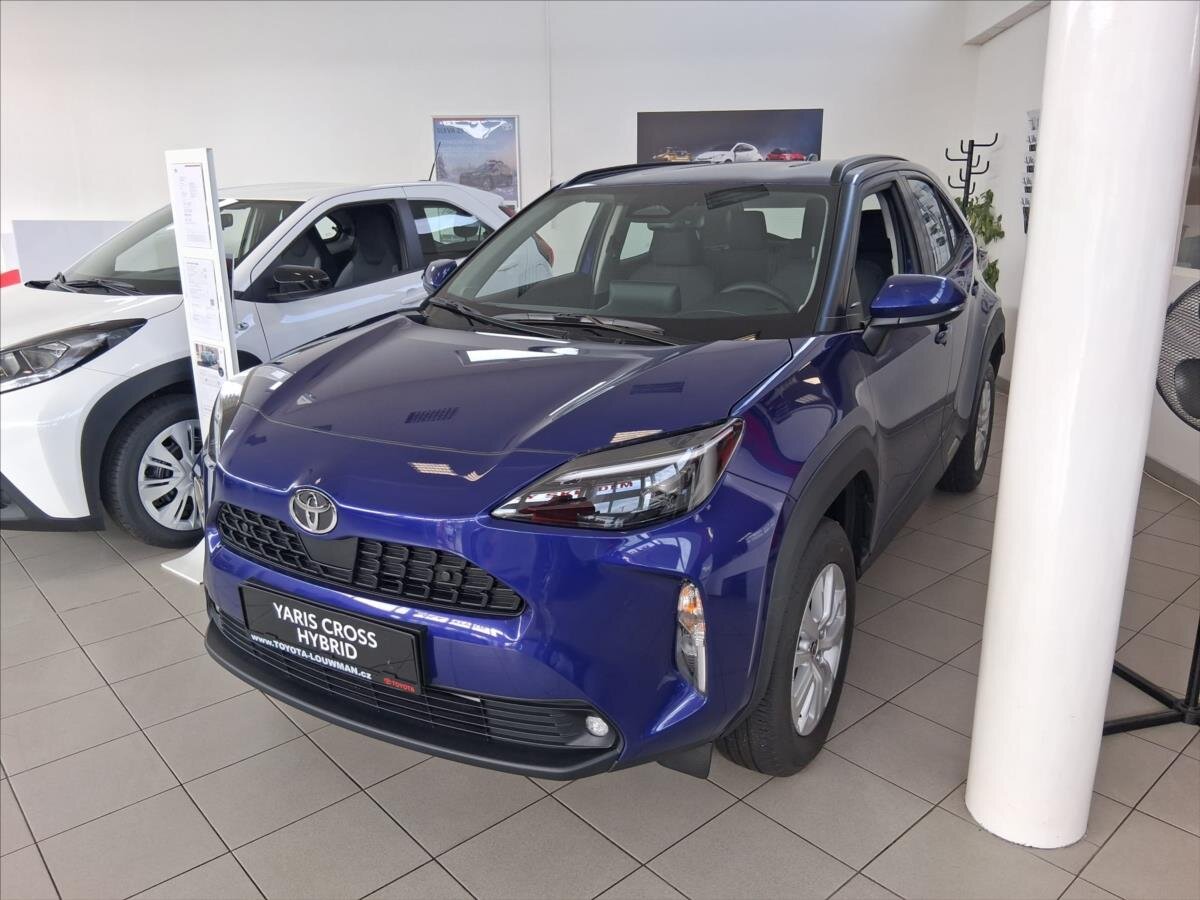 Toyota Yaris Cross SUV 1,5 l 68 kw