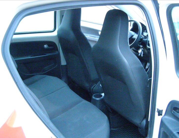 Volkswagen up! Hatchback 999,0 44 kw