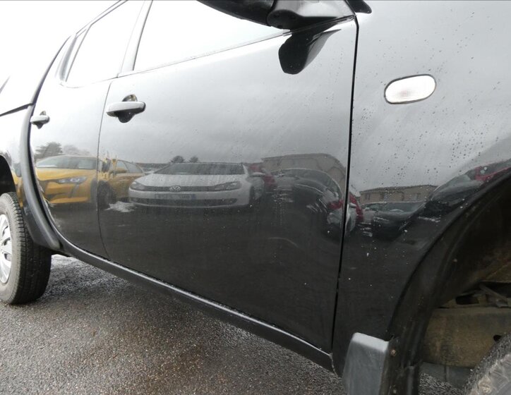 Mitsubishi L200 Pick-up 2,5 l 100 kw