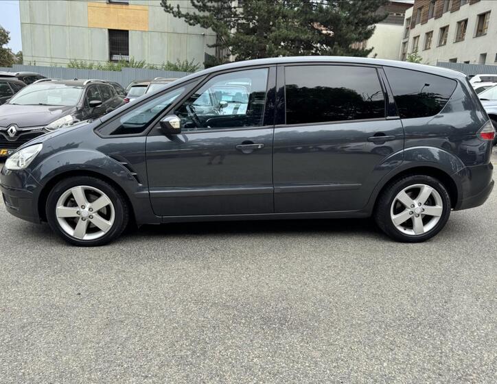 Ford S-MAX 4