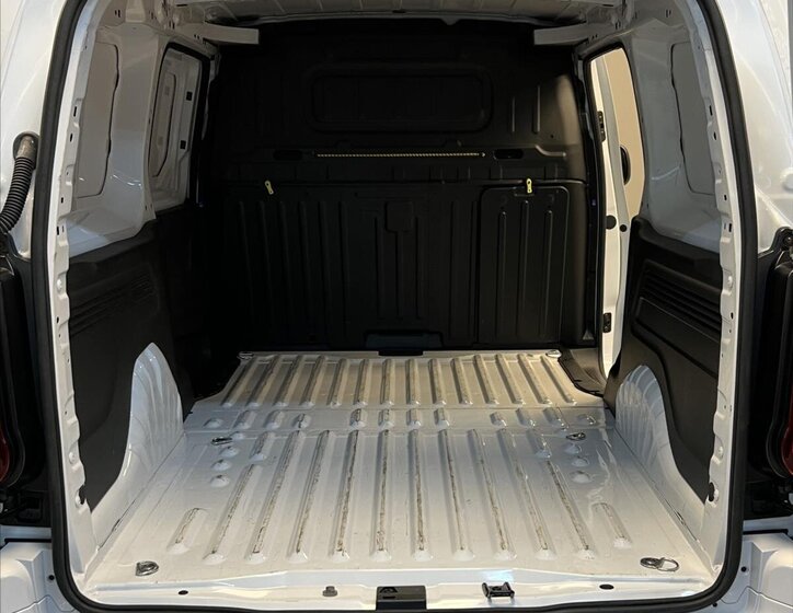 Toyota ProAce City 11