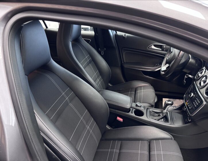 Mercedes-Benz GLA Kombi 1,6 l 90 kw