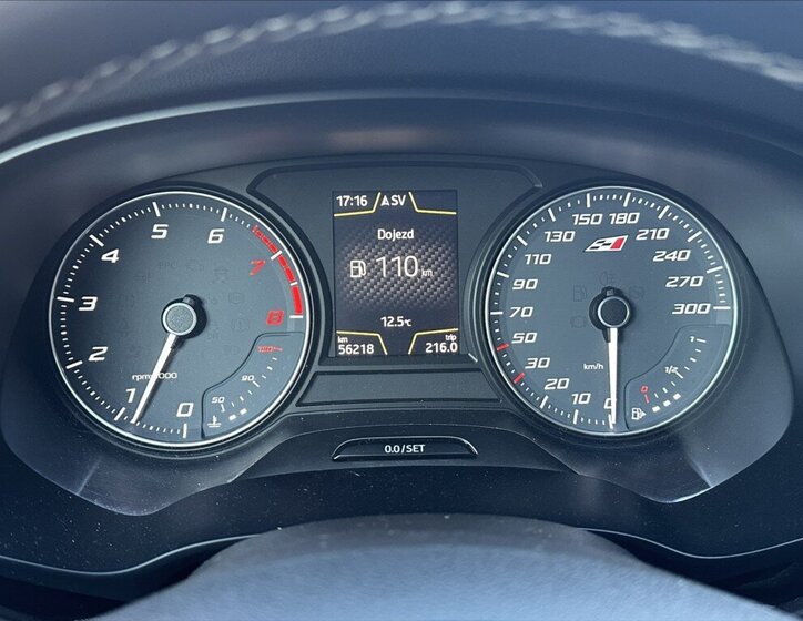 Seat Leon Hatchback 2,0 l 213 kw