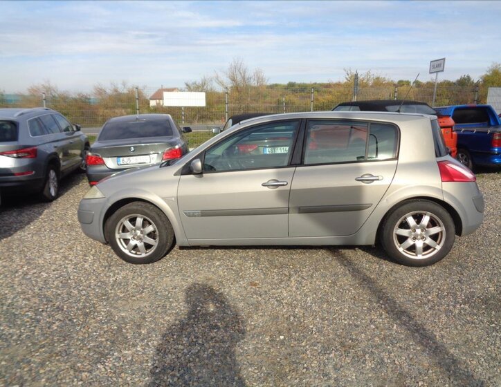Renault Mégane Hatchback 1,4 l 72 kw