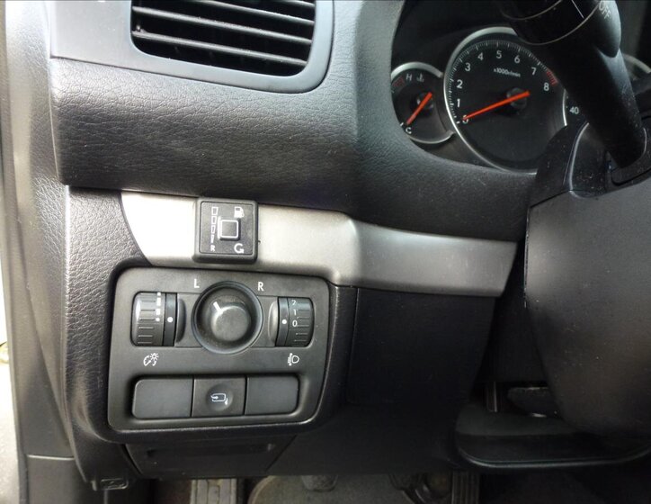 Subaru Legacy Kombi 2,0 l 121 kw