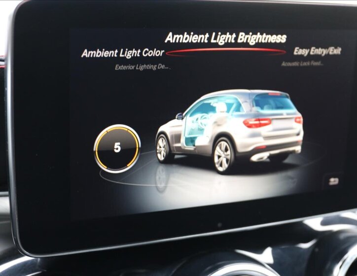 Mercedes-Benz GLC SUV / Terénní 3,0 l 270 kw