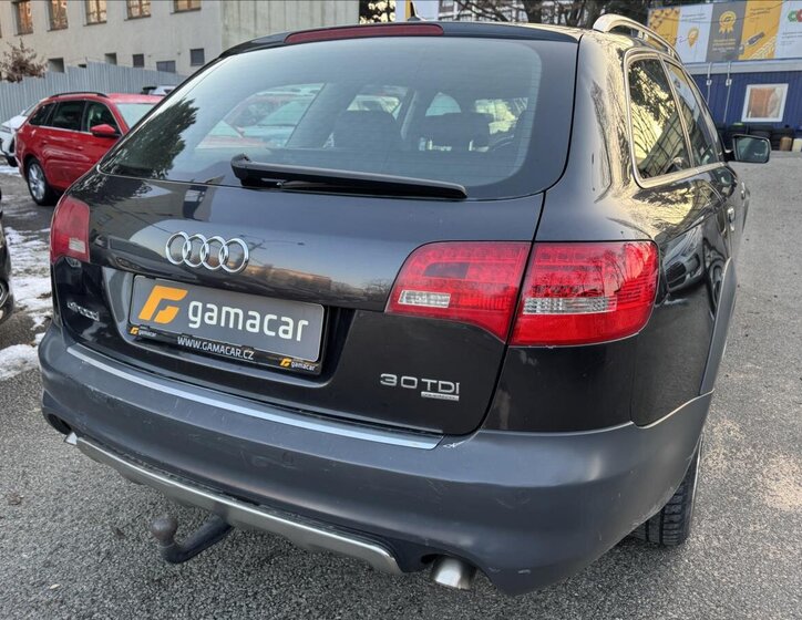 Audi A6 Allroad Kombi 3,0 l 171 kw
