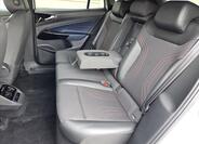 Volkswagen ID.4 10