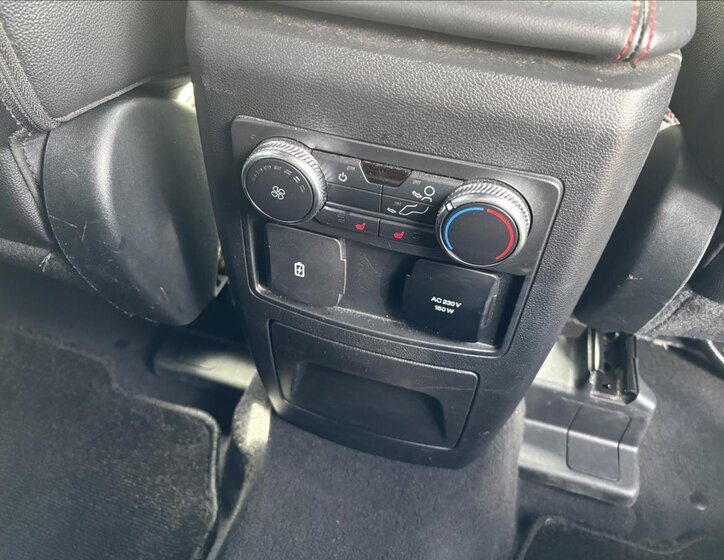 Ford Explorer SUV / Terénní 3,0 l 267 kw