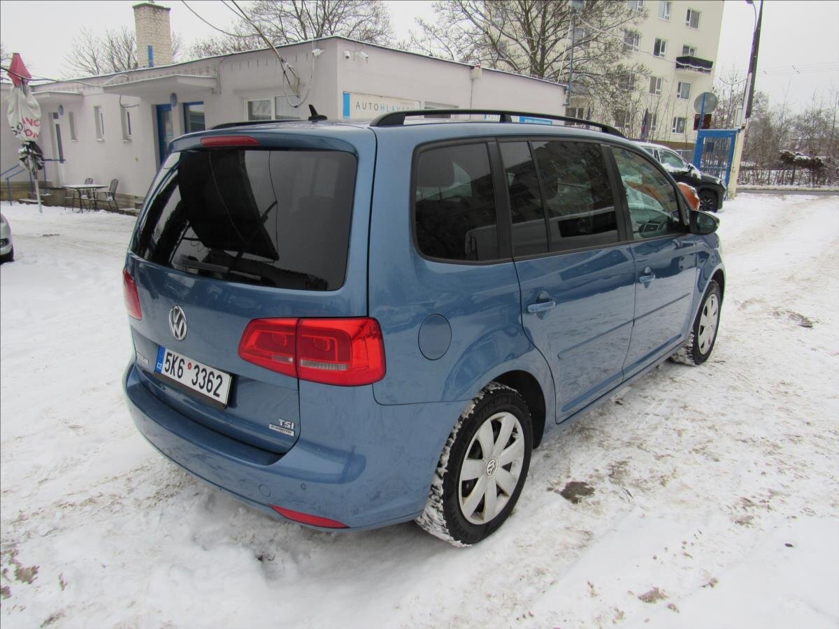 Volkswagen Touran Kombi 1,2 l 77 kw