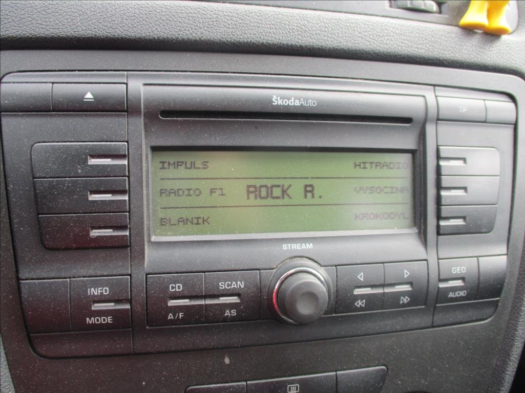 Škoda Octavia Sedan / Limuzína 1,6 l 75 kw