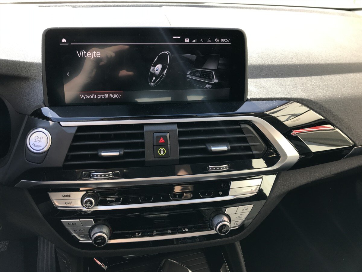 BMW X4 SUV / Terénní 2,0 l 140 kw