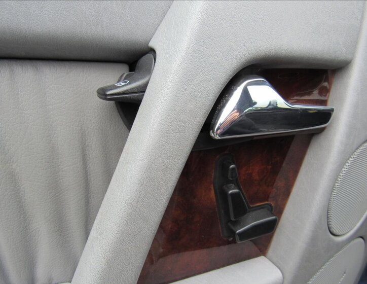 Mercedes-Benz SL Kabriolet 3,2 l 170 kw