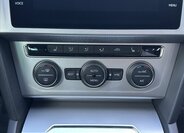 Volkswagen Passat Kombi 1,4 l 110 kw