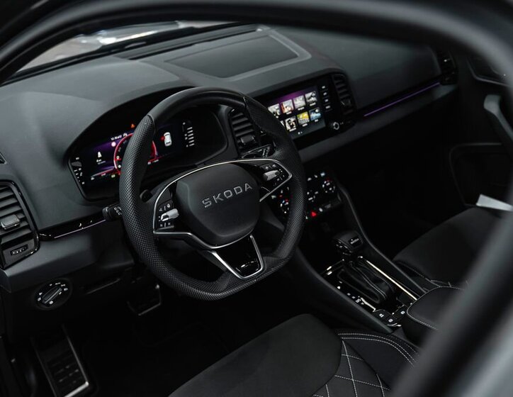 Škoda Karoq SUV / Terénní 1,5 l 110 kw