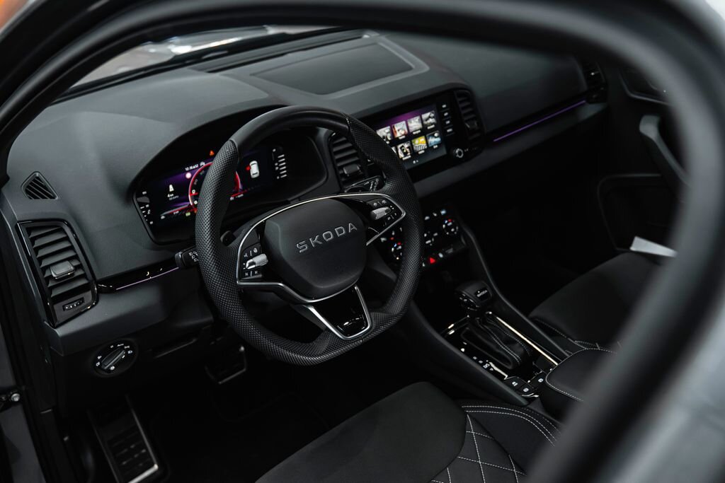 Škoda Karoq SUV / Terénní 1,5 l 110 kw