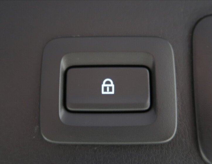 Mazda CX-30 SUV / Terénní 2,0 l 90 kw