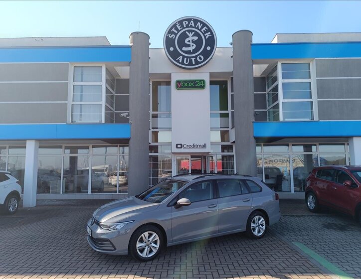 Volkswagen Golf Kombi 2,0 l 85 kw