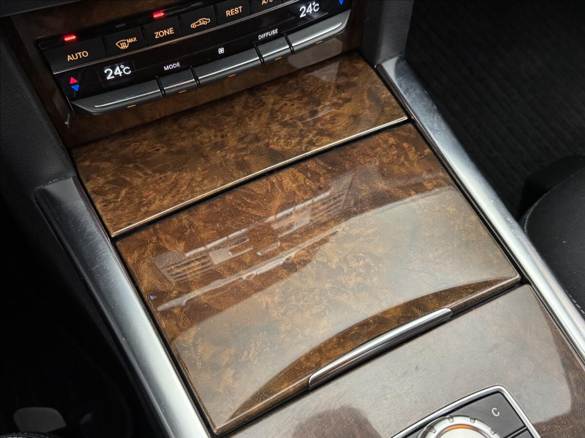 Mercedes-Benz Třídy E Kombi 3,0 l 170 kw