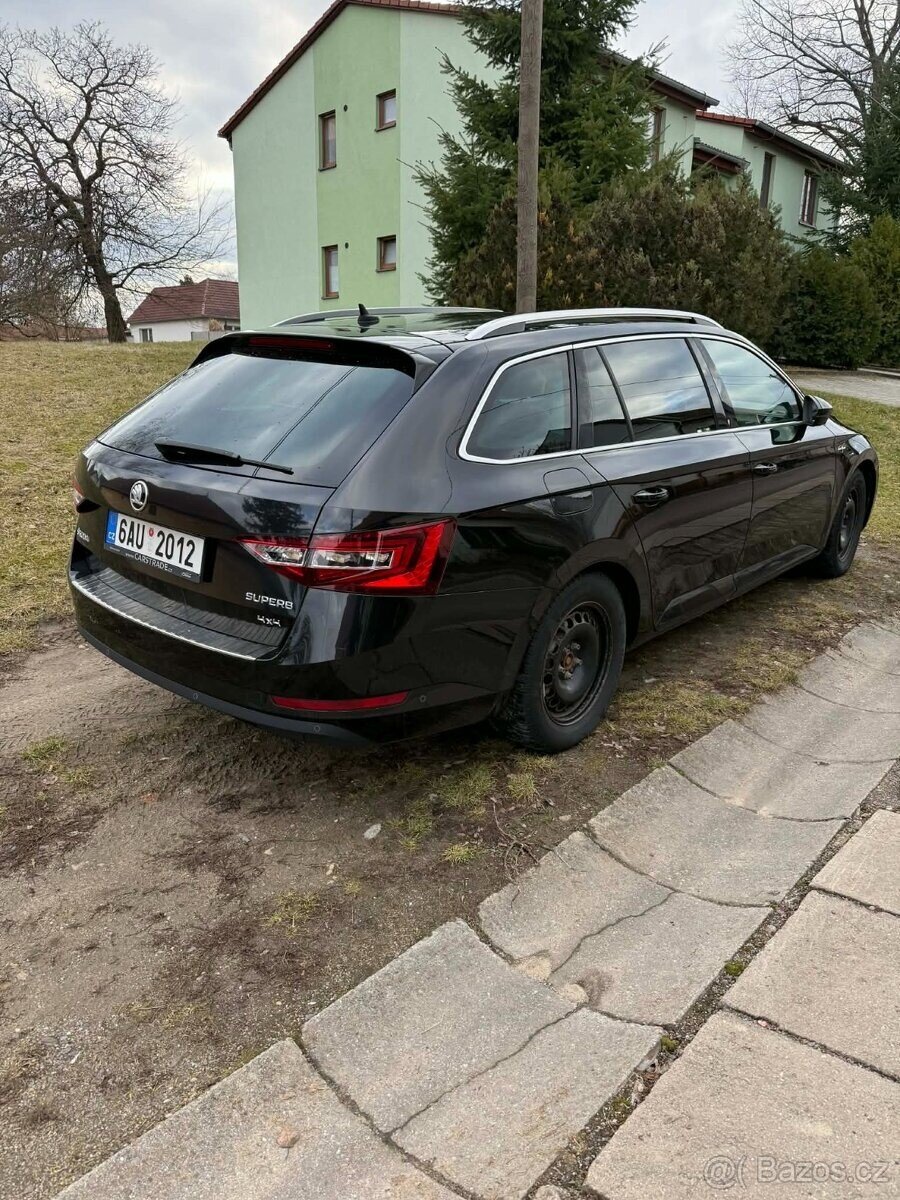 Škoda Superb Kombi 0,0 140 kw