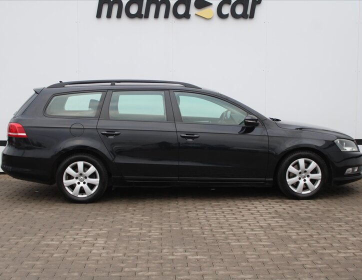 Volkswagen Passat Kombi 1,6 l 77 kw