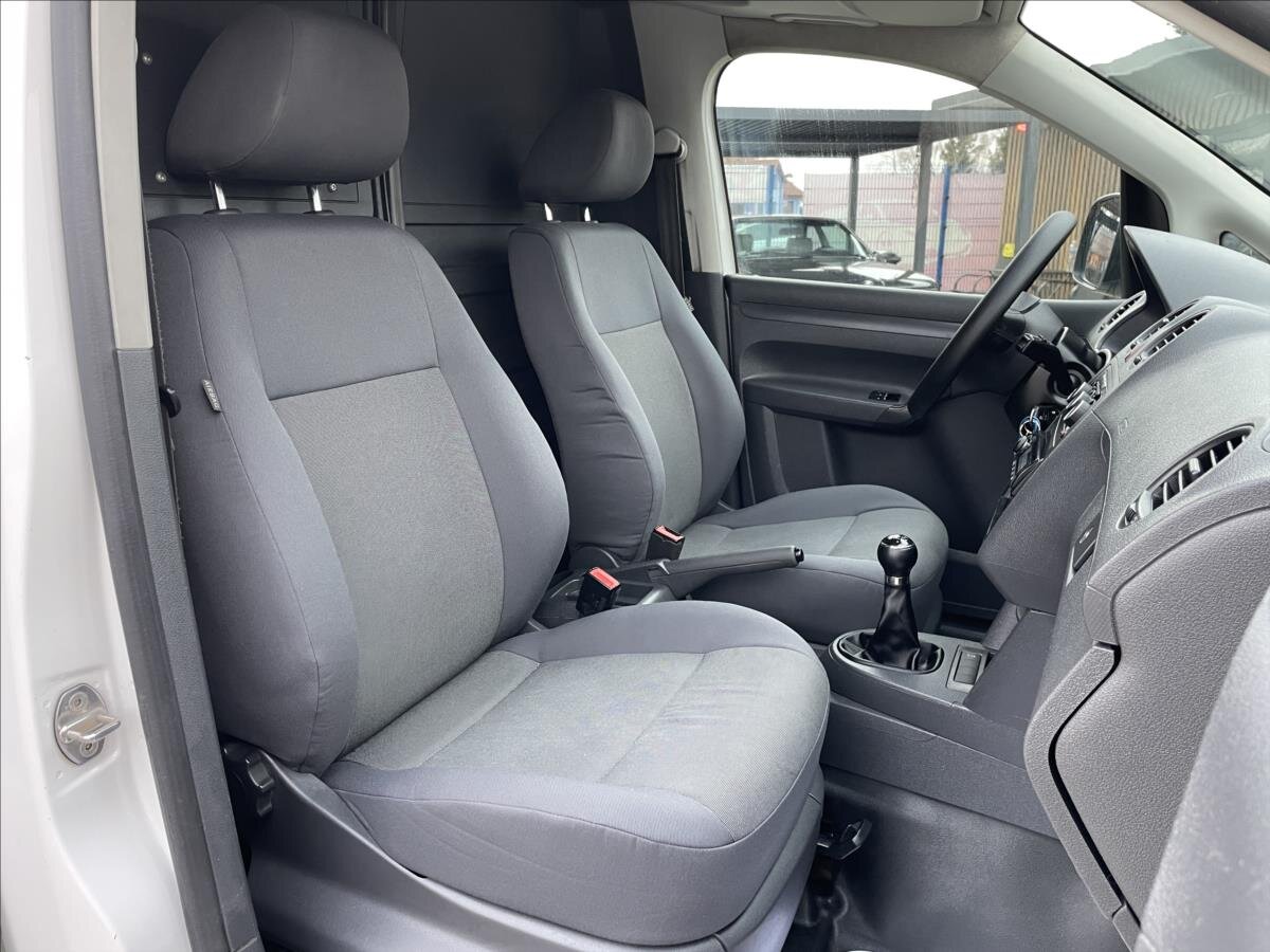 Volkswagen Caddy Skříň 2,0 l 81 kw