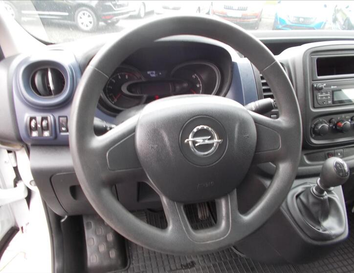 Opel Vivaro 25