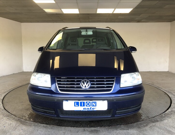 Volkswagen Sharan 2