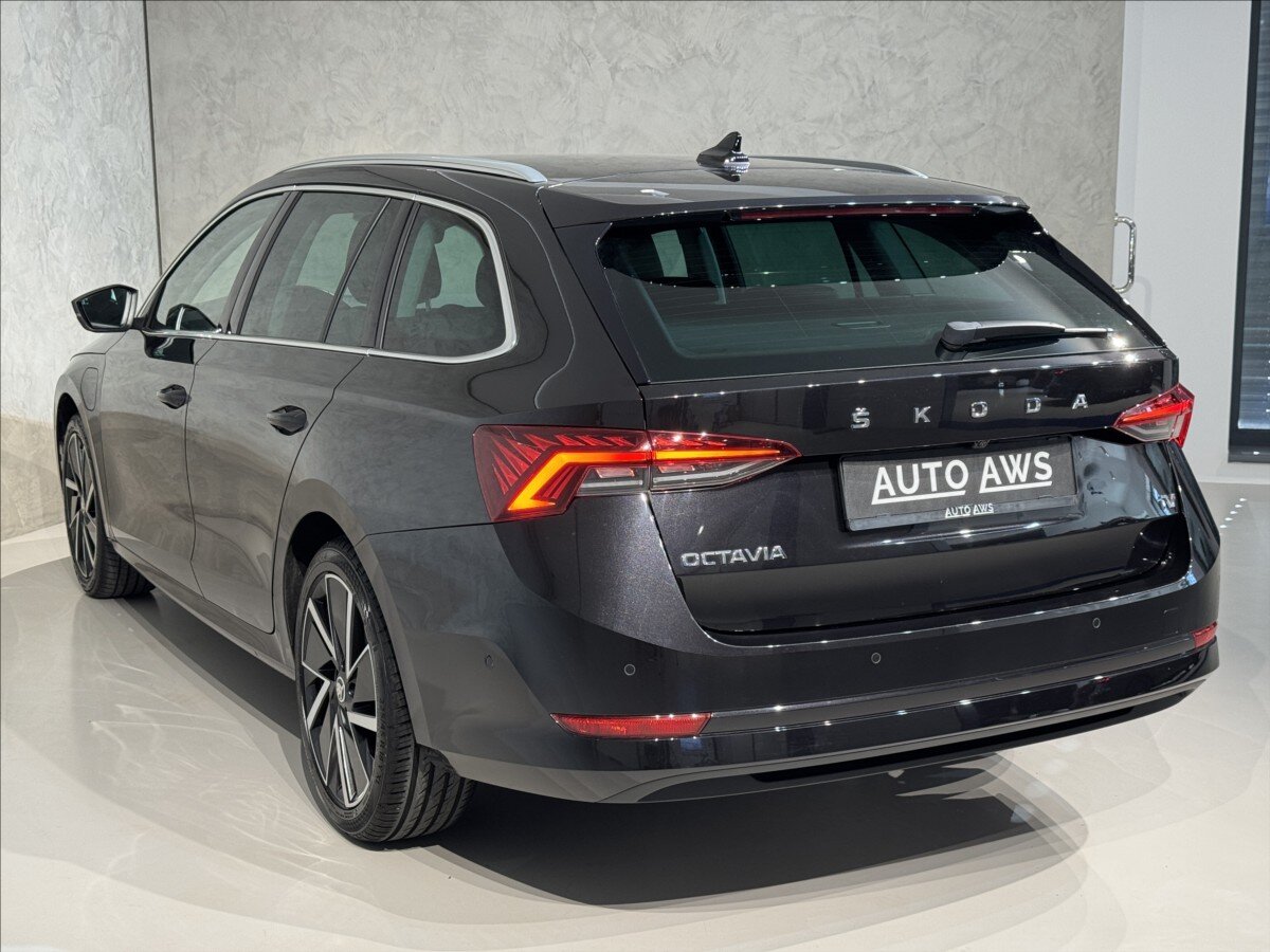 Škoda Octavia Kombi 1,4 l 150 kw