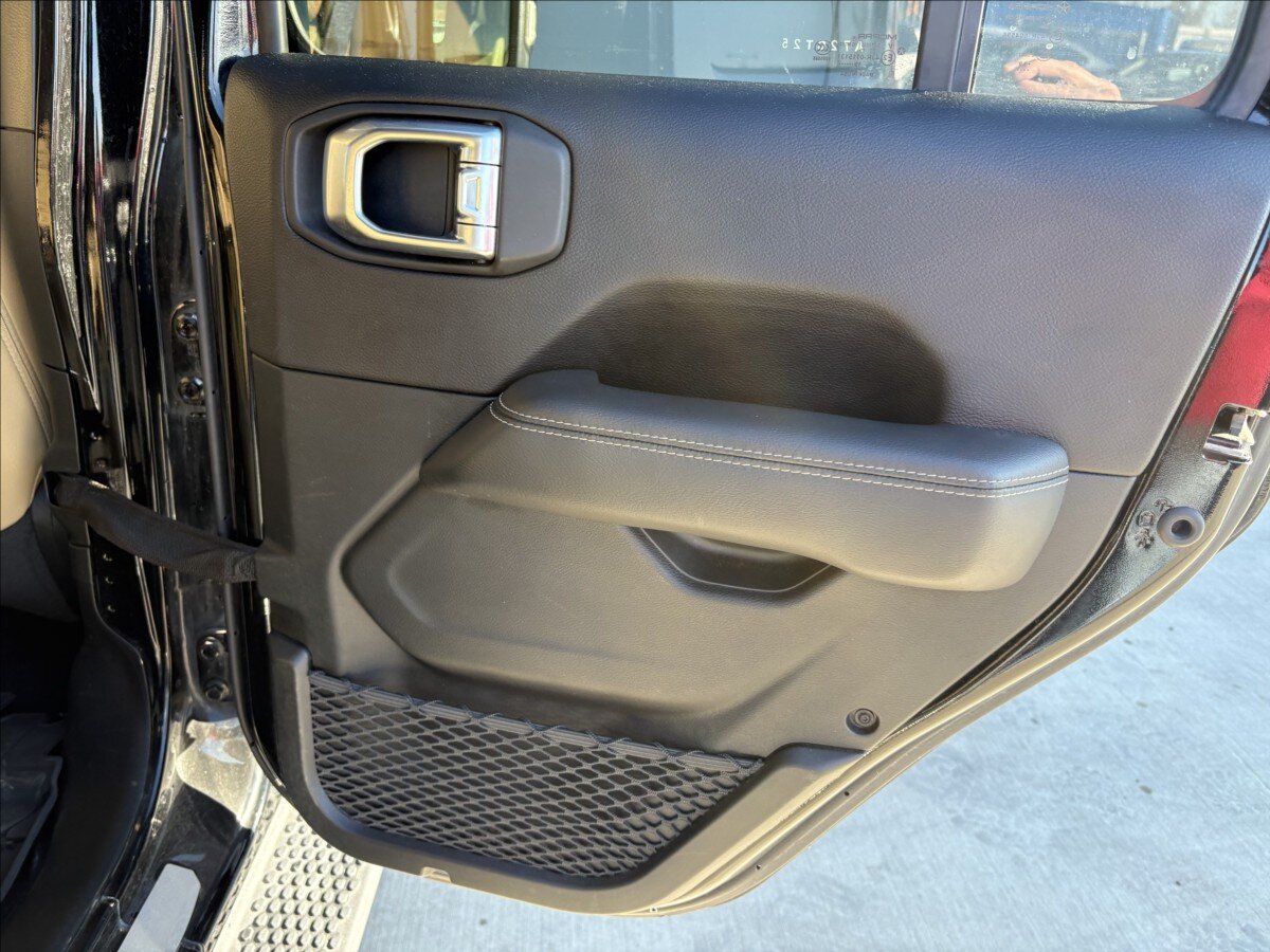 Jeep Wrangler Ostatní 2,1 l 147 kw