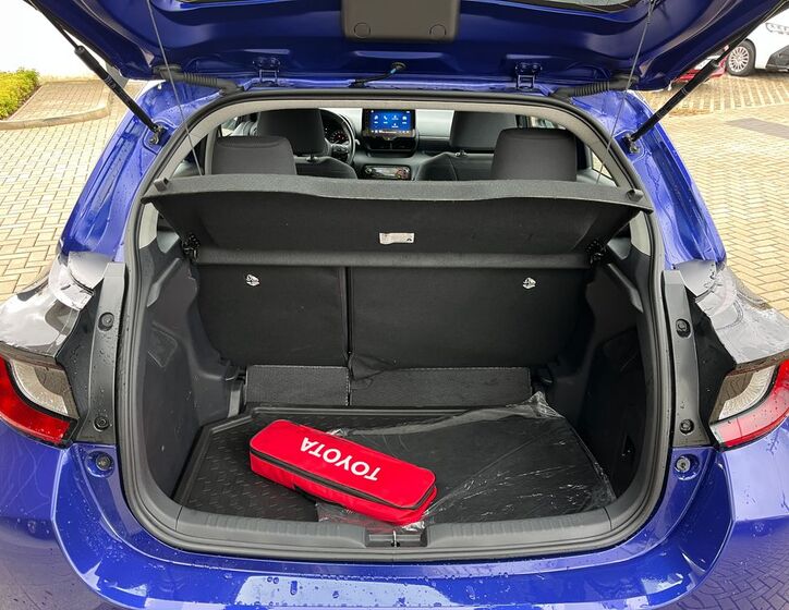 Toyota Yaris 28