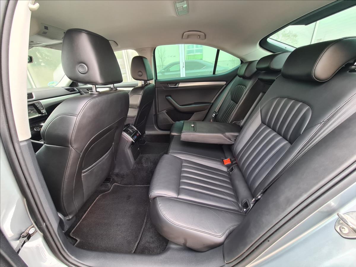 Škoda Superb Sedan 2,0 l 110 kw